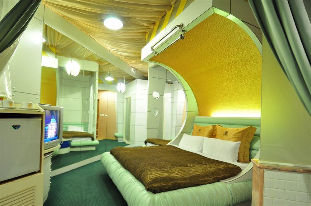 The We Hotel تايبيه المظهر الخارجي الصورة